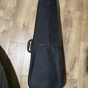 Black and White Violin — Frayed Bow